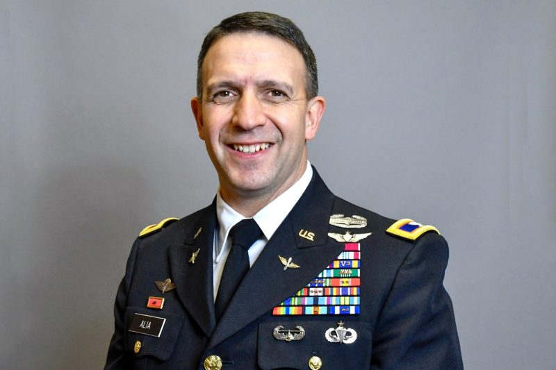 Portrait of Craig Alia in military dress uniform
